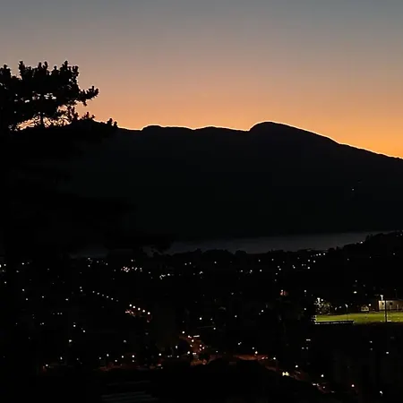 Апартаменты Bright 50m With Magnificent View *