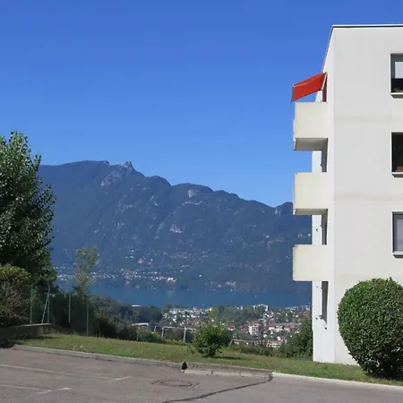 Bright 50m With Magnificent View Апартаменты *