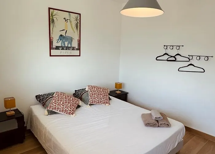 Lägenhet Bright 50m With Magnificent View *